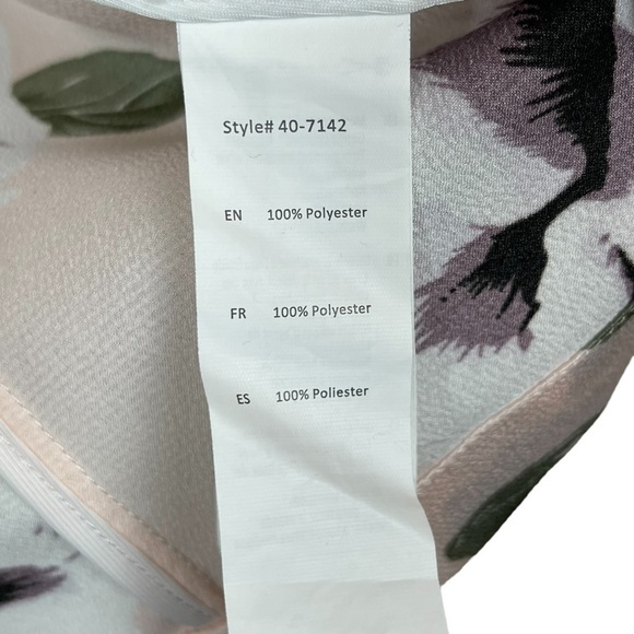 Guc Streetwear Society lightweight blazer, flowered, baby pink, size small. - Picture 10 of 11